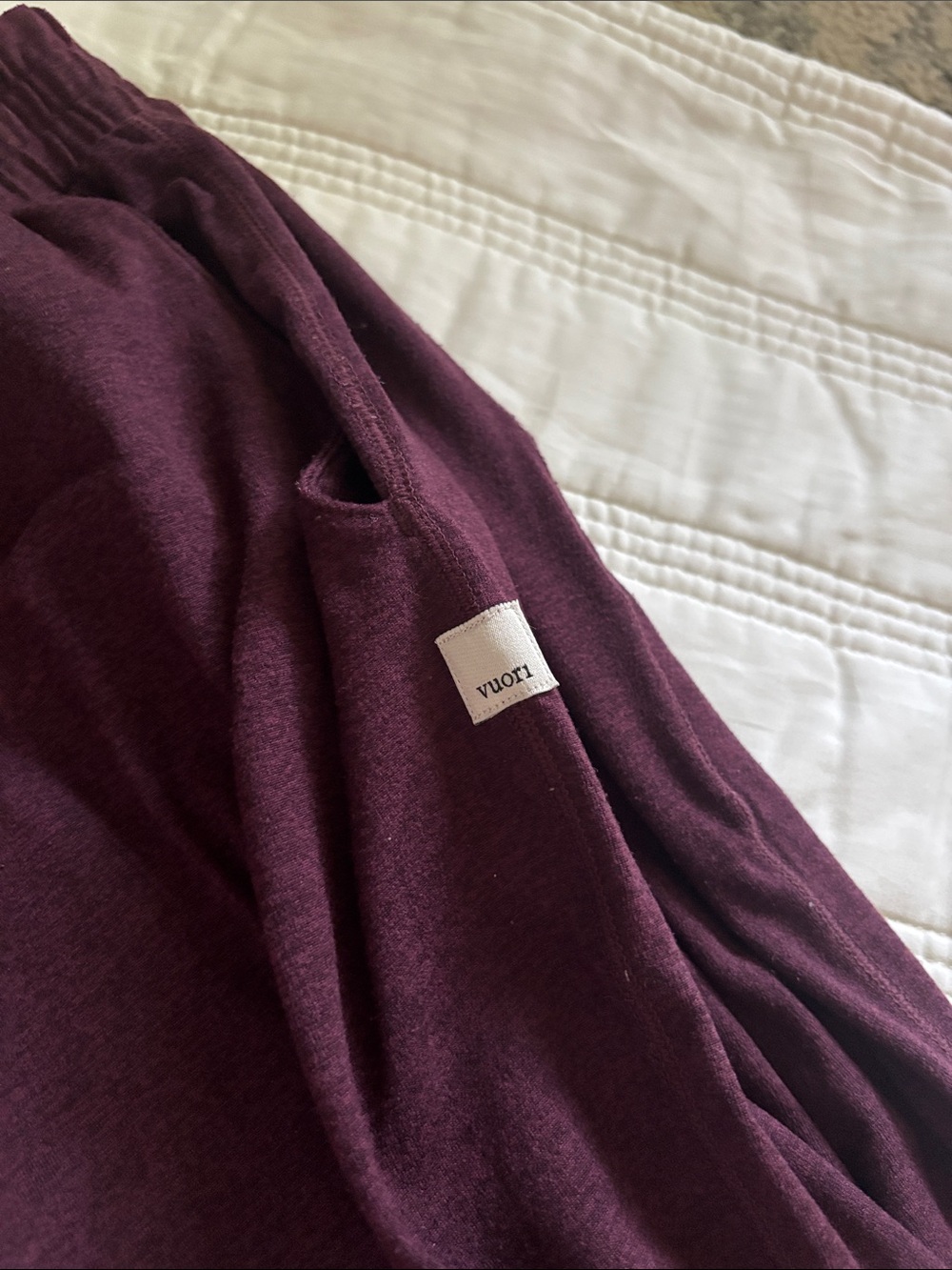 Vuori Burgundy Joggers - Picture 4 of 4